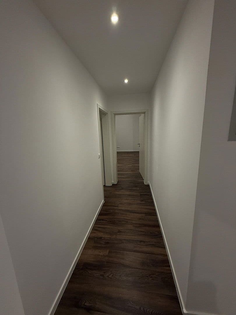 Pronájem bytu 3+kk 82 m², Tiergartenweg 2/1, Ebersbach an der Fils, Bádensko-Württembersko Pronájem bytu 3+kk 82 m², Tiergartenweg 2/1, Ebersbach an der Fils, Bádensko-Württembersko