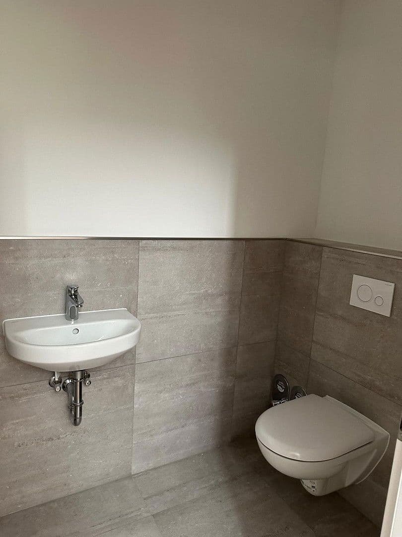 Pronájem domu 130 m², pozemek 600 m², Rießelweg 2a, Stelle, Dolní Sasko Pronájem domu 130 m², pozemek 600 m², Rießelweg 2a, Stelle, Dolní Sasko