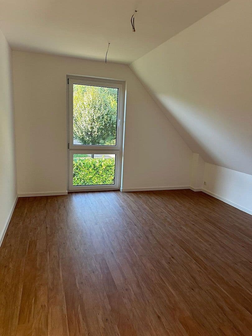 Pronájem domu 130 m², pozemek 600 m², Rießelweg 2a, Stelle, Dolní Sasko Pronájem domu 130 m², pozemek 600 m², Rießelweg 2a, Stelle, Dolní Sasko