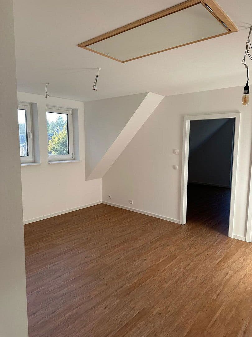 Pronájem domu 130 m², pozemek 600 m², Rießelweg 2a, Stelle, Dolní Sasko Pronájem domu 130 m², pozemek 600 m², Rießelweg 2a, Stelle, Dolní Sasko