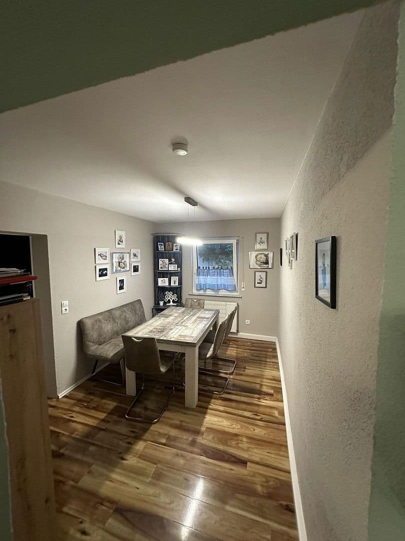 Prodej domu 204 m², pozemek 454 m², Hintergasse , 16, Hanau, Hessen Prodej domu 204 m², pozemek 454 m², Hintergasse , 16, Hanau, Hessen