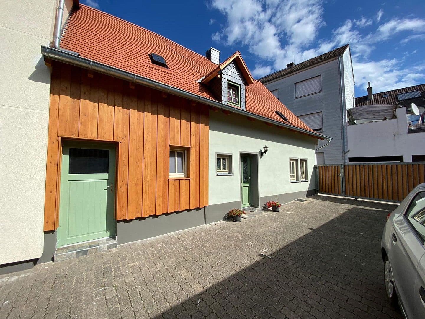 Prodej domu 204 m², pozemek 454 m², Hintergasse , 16, Hanau, Hessen Prodej domu 204 m², pozemek 454 m², Hintergasse , 16, Hanau, Hessen