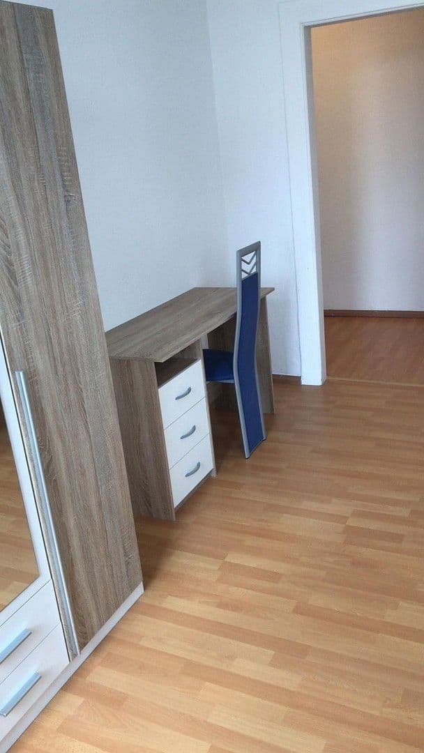 Prodej bytu 4+1 90 m², Martin Lutherstr 12, Plauen, Sasko Prodej bytu 4+1 90 m², Martin Lutherstr 12, Plauen, Sasko