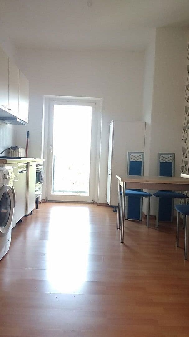 Prodej bytu 4+1 90 m², Martin Lutherstr 12, Plauen, Sasko Prodej bytu 4+1 90 m², Martin Lutherstr 12, Plauen, Sasko