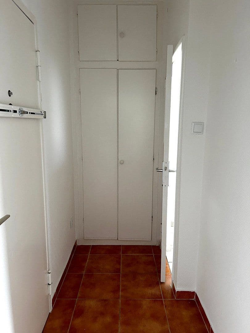 Pronájem bytu 1+1 40 m², Saarlandstraße 44, Pinneberg, Šlesvicko-Holštýnsko Pronájem bytu 1+1 40 m², Saarlandstraße 44, Pinneberg, Šlesvicko-Holštýnsko