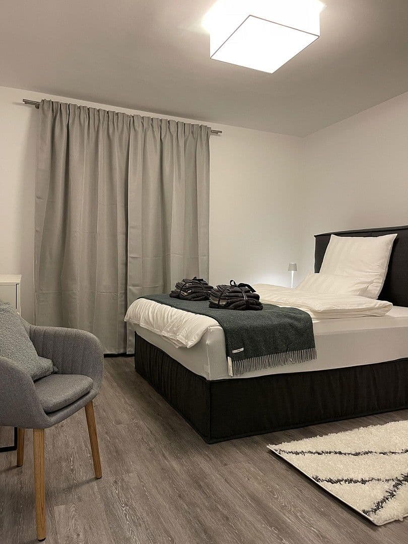 Pronájem bytu 2+1 54 m², Rauenthaler Straße 11A, Wiesbaden, Hessen Pronájem bytu 2+1 54 m², Rauenthaler Straße 11A, Wiesbaden, Hessen