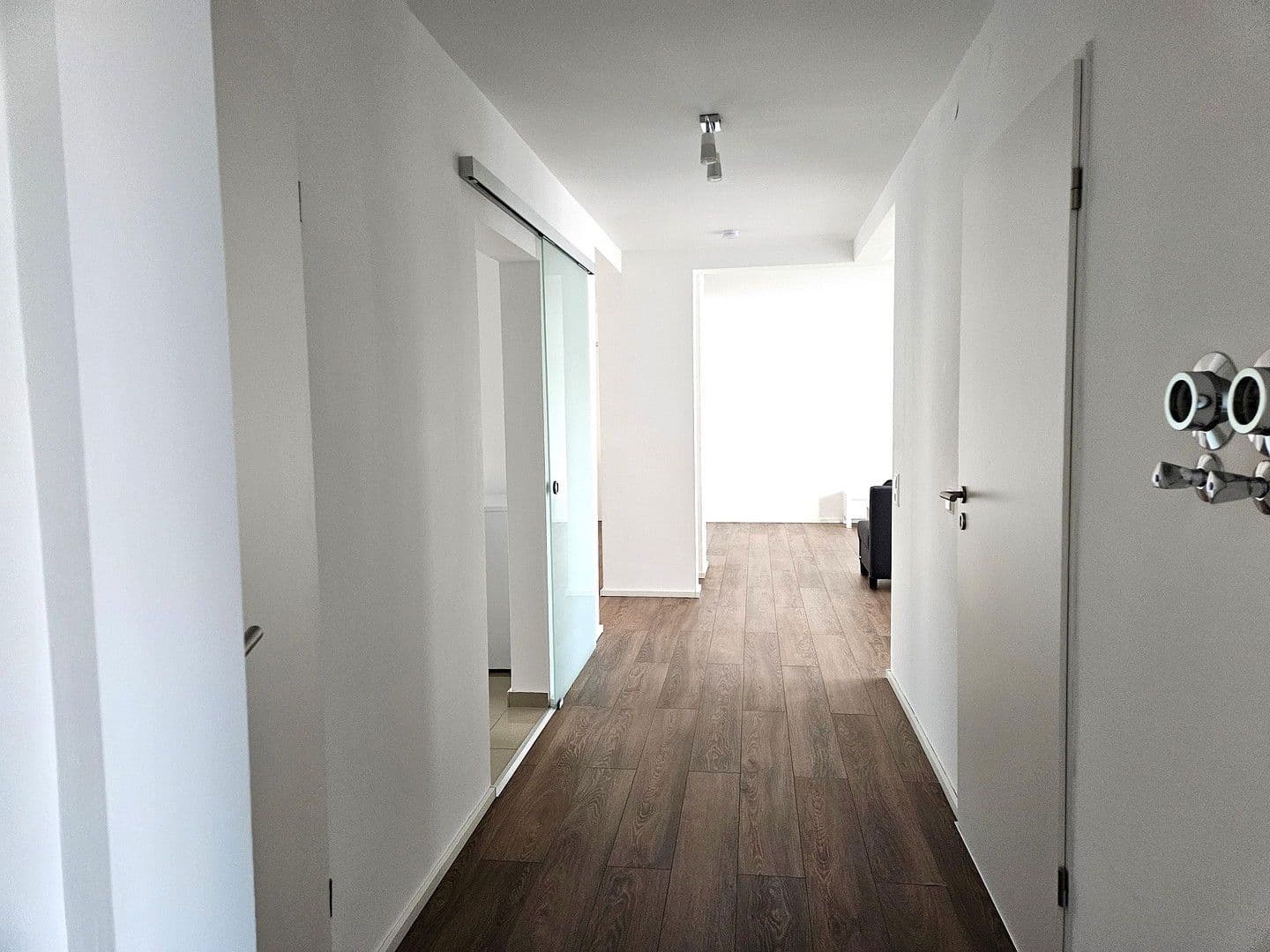 Pronájem bytu 3+kk 123 m², Stuttgart, Bádensko-Württembersko Pronájem bytu 3+kk 123 m², Stuttgart, Bádensko-Württembersko