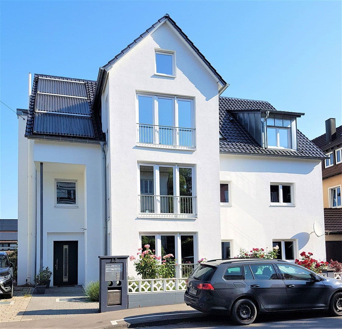 Pronájem bytu 3+kk 123 m², Stuttgart, Bádensko-Württembersko Pronájem bytu 3+kk 123 m², Stuttgart, Bádensko-Württembersko