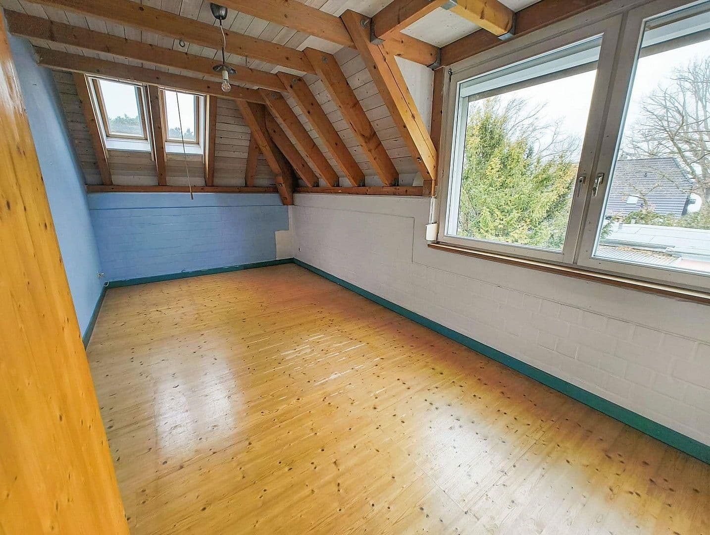 Prodej domu 223 m², pozemek 507 m², Berlin, Berlín Prodej domu 223 m², pozemek 507 m², Berlin, Berlín