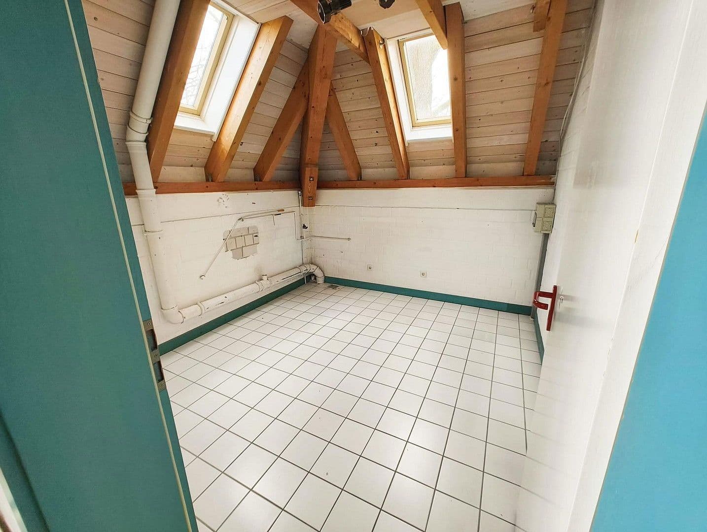 Prodej domu 223 m², pozemek 507 m², Berlin, Berlín Prodej domu 223 m², pozemek 507 m², Berlin, Berlín