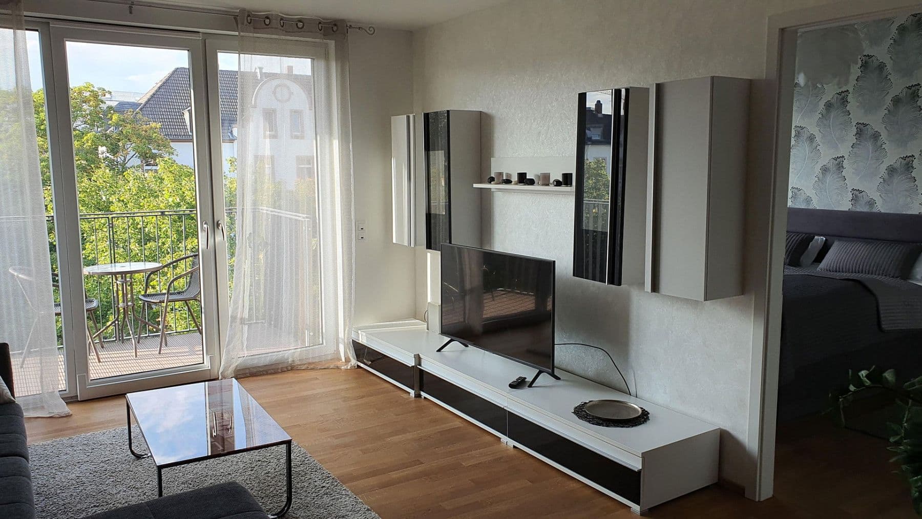 Pronájem bytu 3+1 76 m², Frankenallee 00, Frankfurt am Main, Hessen Pronájem bytu 3+1 76 m², Frankenallee 00, Frankfurt am Main, Hessen