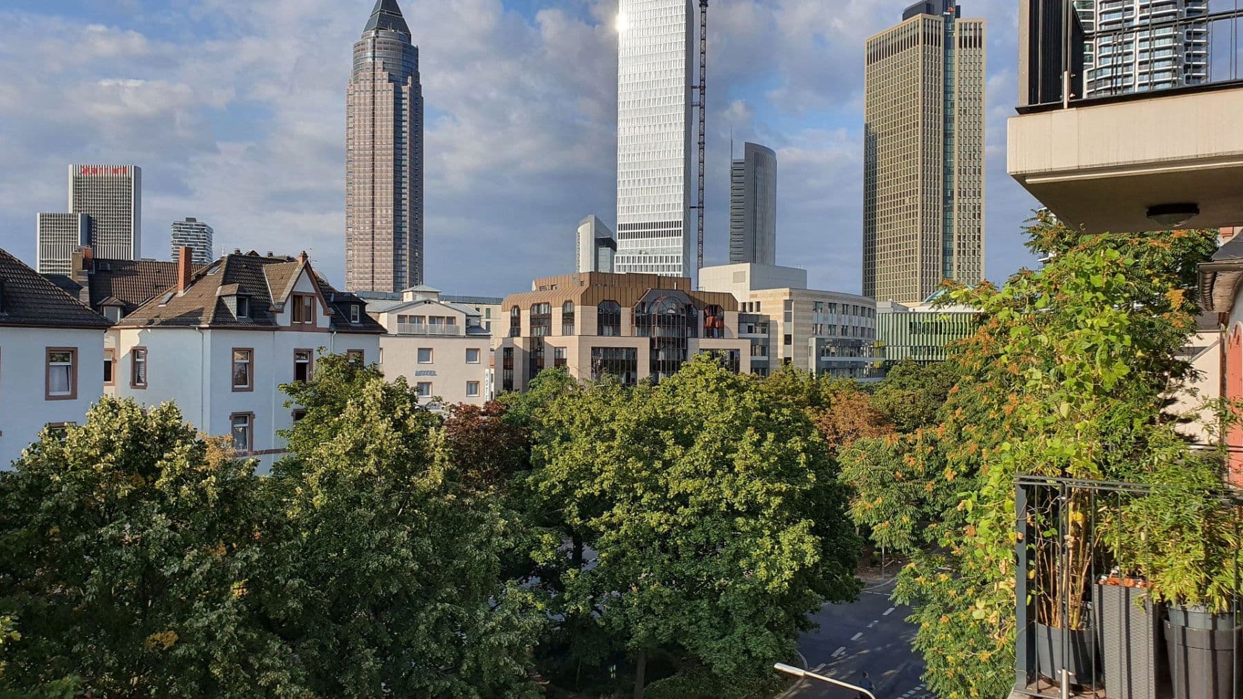 Pronájem bytu 3+1 76 m², Frankenallee 00, Frankfurt am Main, Hessen Pronájem bytu 3+1 76 m², Frankenallee 00, Frankfurt am Main, Hessen