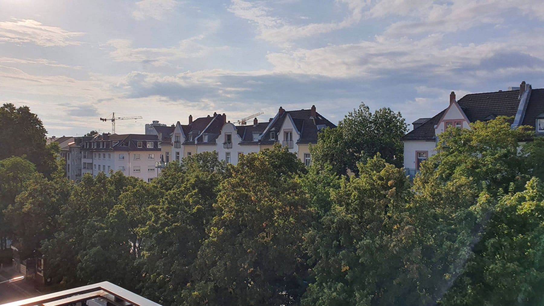 Pronájem bytu 3+1 76 m², Frankenallee 00, Frankfurt am Main, Hessen Pronájem bytu 3+1 76 m², Frankenallee 00, Frankfurt am Main, Hessen