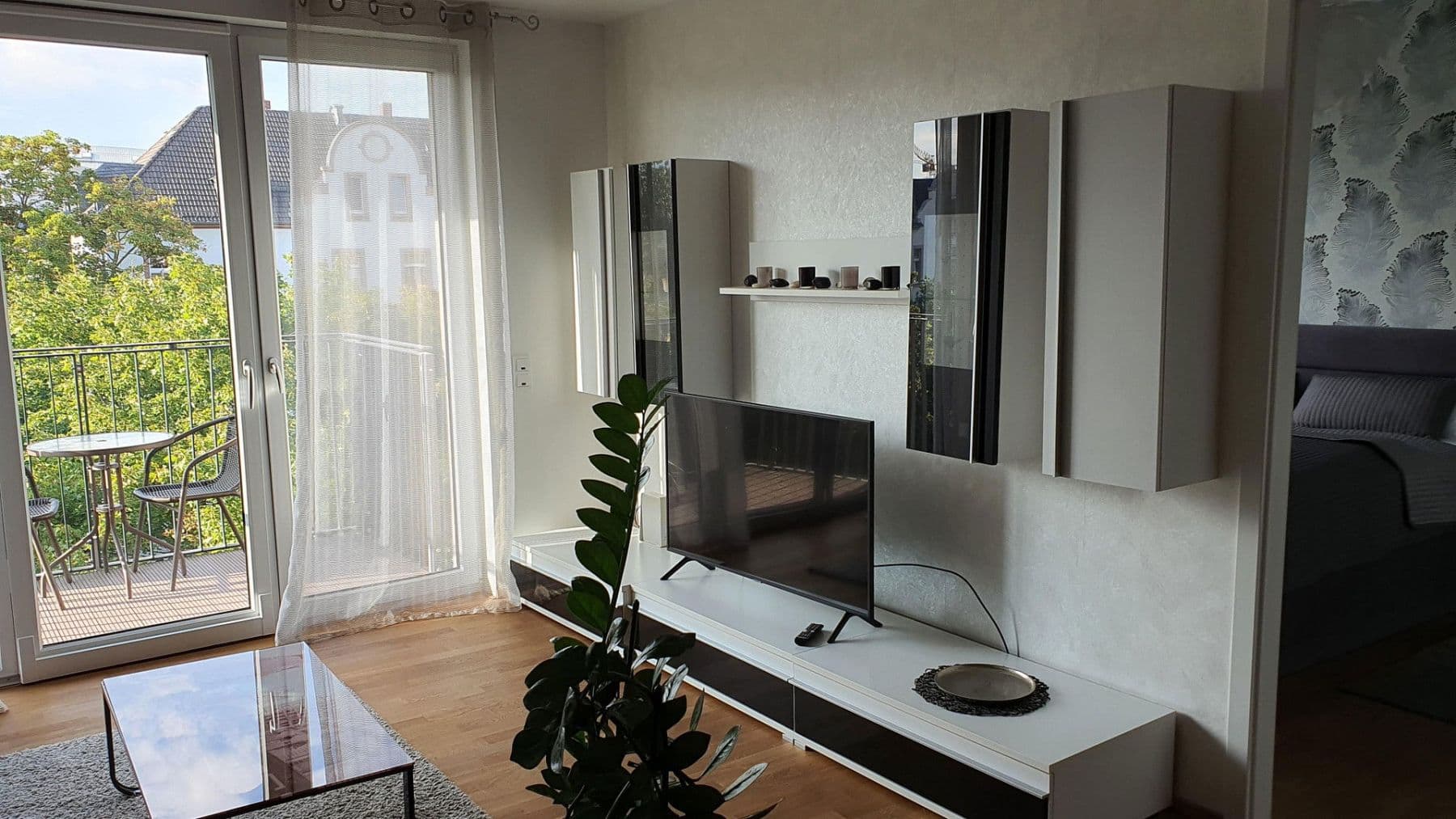 Pronájem bytu 3+1 76 m², Frankenallee 00, Frankfurt am Main, Hessen Pronájem bytu 3+1 76 m², Frankenallee 00, Frankfurt am Main, Hessen