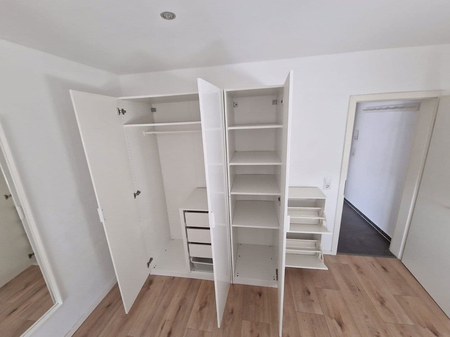 Pronájem bytu 1+1 35 m², Pfortenstrasse 18, Frankfurt am Main, Hessen Pronájem bytu 1+1 35 m², Pfortenstrasse 18, Frankfurt am Main, Hessen