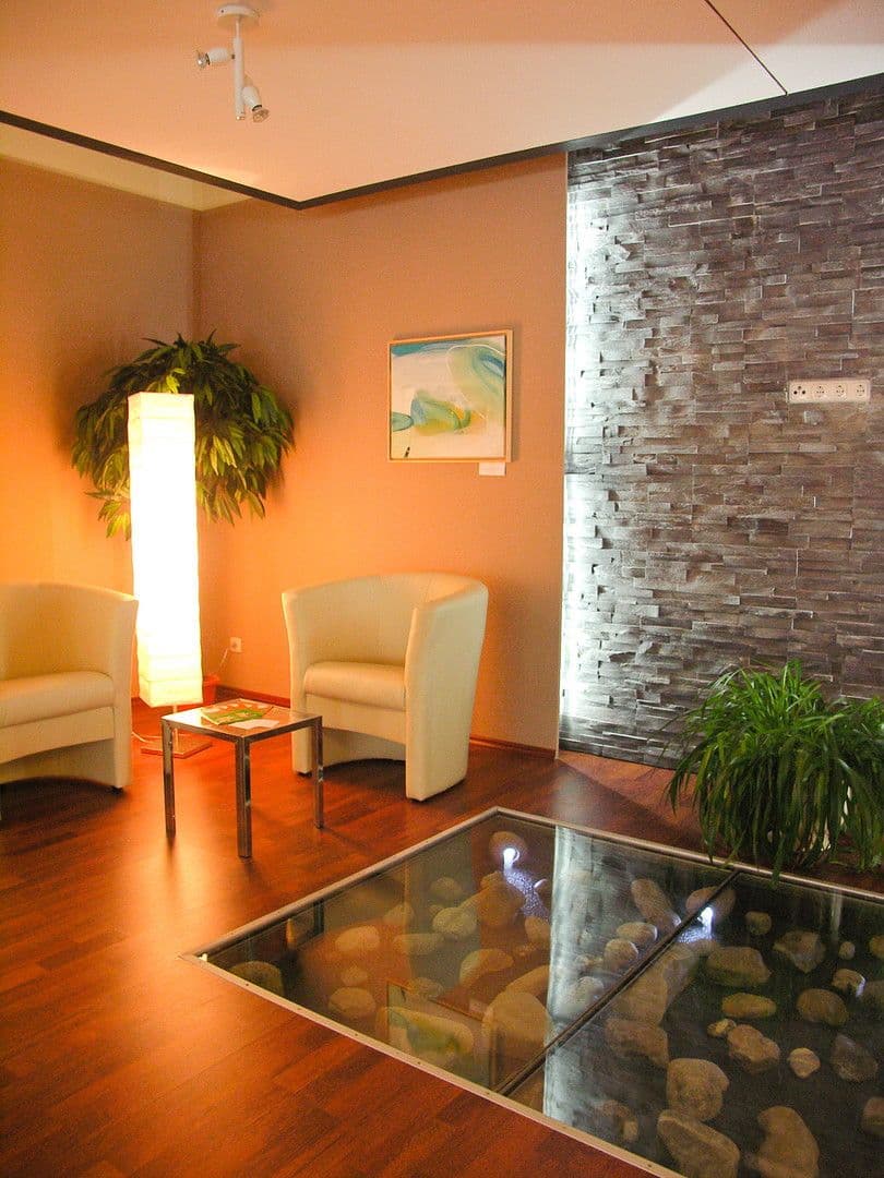 Pronájem kanceláře 1.000 m², Langweid am Lech, Bavorsko Pronájem kanceláře 1.000 m², Langweid am Lech, Bavorsko