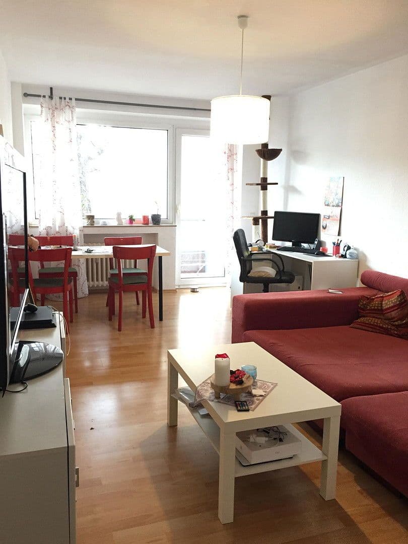 Pronájem bytu 2+1 63 m², Rheinstr. 16, Krefeld, Severní Porýní-Vestfálsko Pronájem bytu 2+1 63 m², Rheinstr. 16, Krefeld, Severní Porýní-Vestfálsko