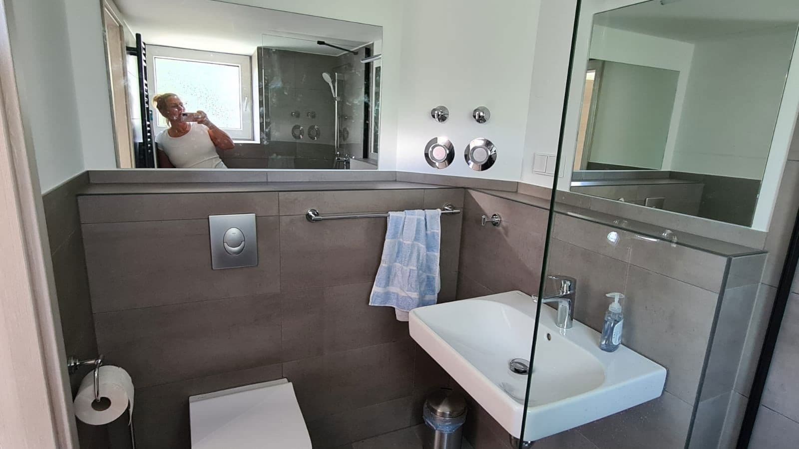 Pronájem bytu 1+1 35 m², Fredericiastrass 3, Berlin, Berlín Pronájem bytu 1+1 35 m², Fredericiastrass 3, Berlin, Berlín