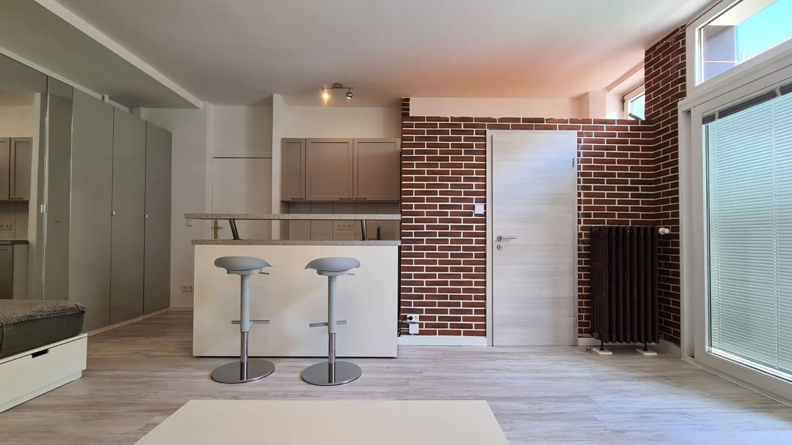 Pronájem bytu 1+1 35 m², Fredericiastrass 3, Berlin, Berlín Pronájem bytu 1+1 35 m², Fredericiastrass 3, Berlin, Berlín