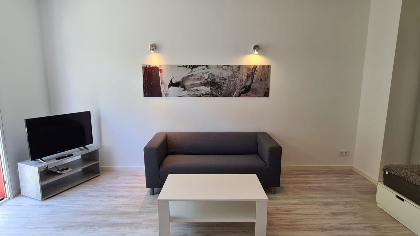 Pronájem bytu 1+1 35 m², Fredericiastrass 3, Berlin, Berlín Pronájem bytu 1+1 35 m², Fredericiastrass 3, Berlin, Berlín