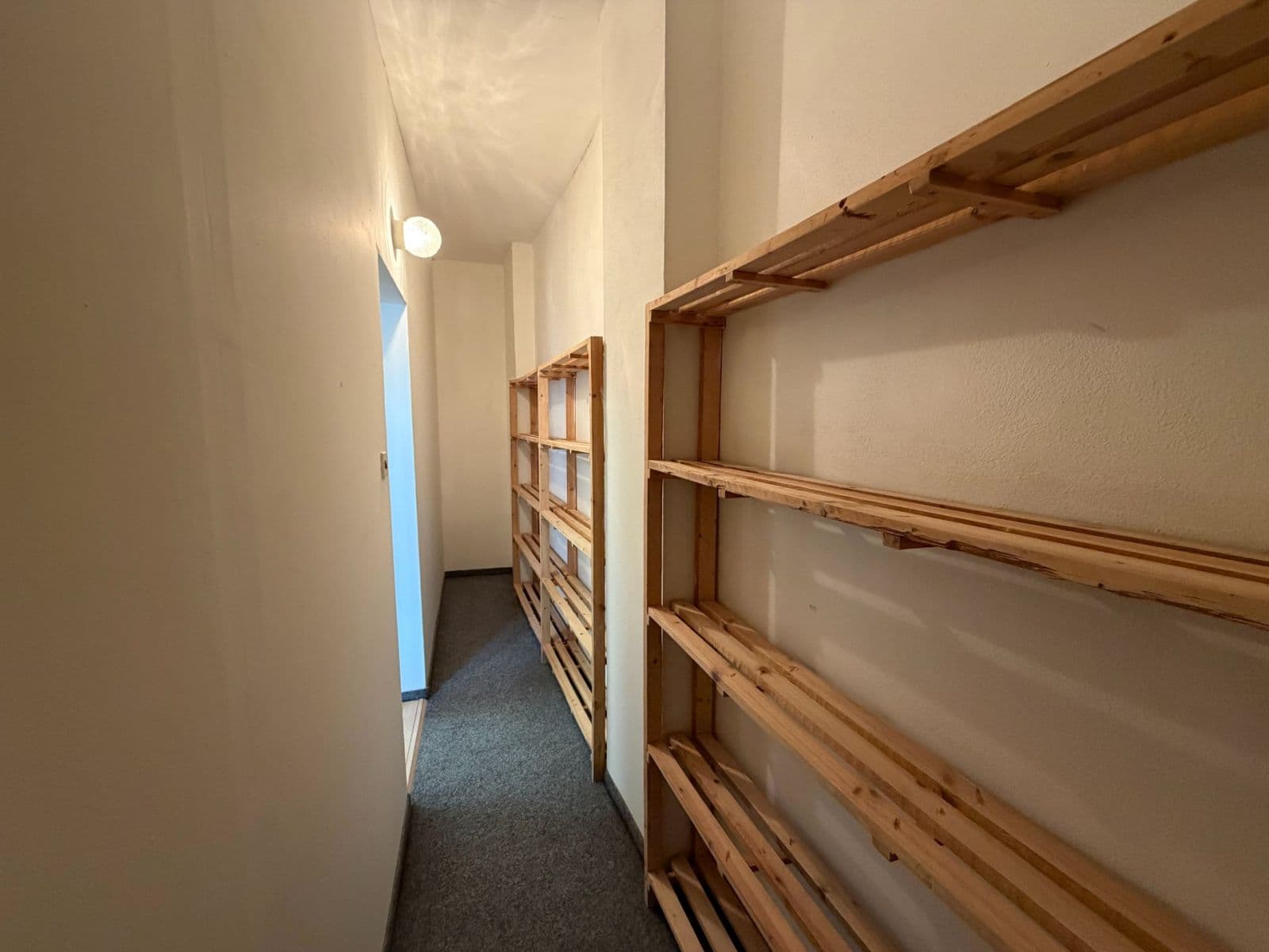 Pronájem nebytového prostoru 133 m², Dubečská, Praha, Praha Pronájem nebytového prostoru 133 m², Dubečská, Praha, Praha