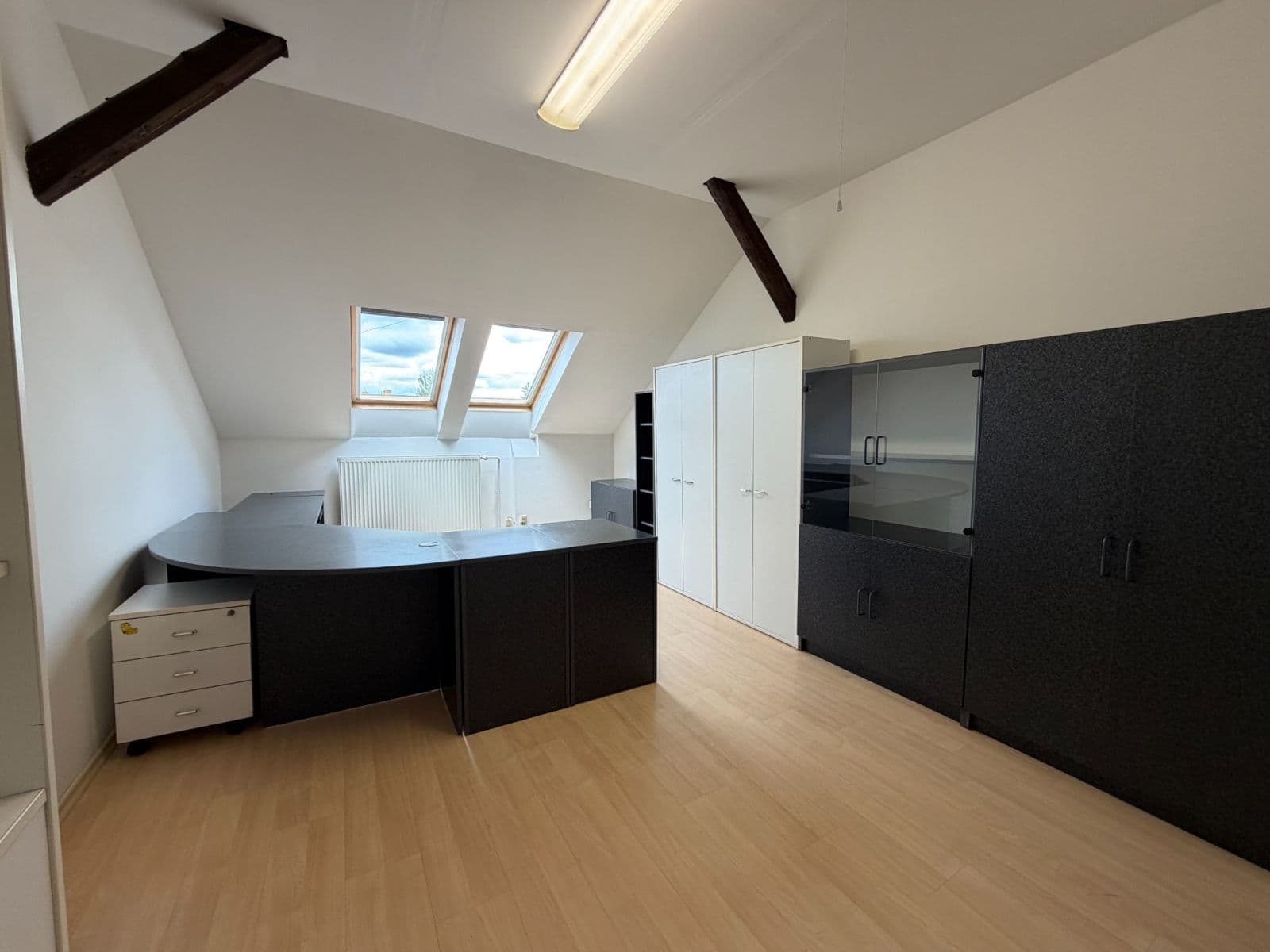Pronájem nebytového prostoru 133 m², Dubečská, Praha, Praha Pronájem nebytového prostoru 133 m², Dubečská, Praha, Praha