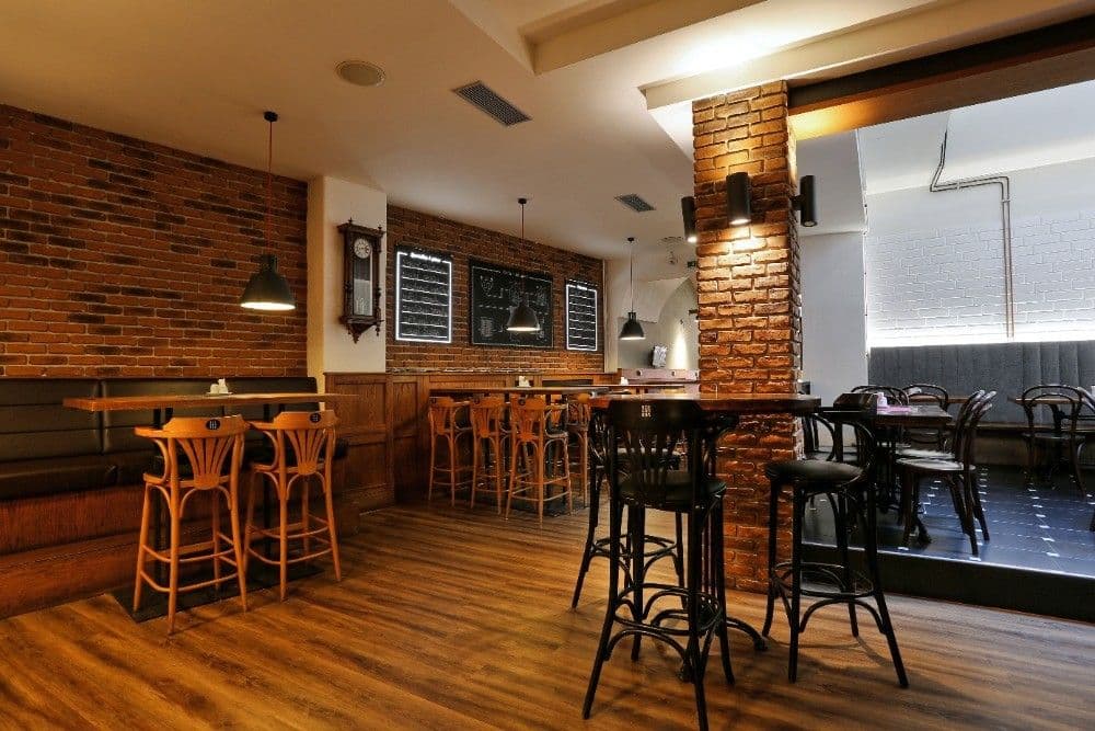 Pronájem nebytového prostoru 320 m², Riegrova, Olomouc, Olomoucký kraj Pronájem nebytového prostoru 320 m², Riegrova, Olomouc, Olomoucký kraj