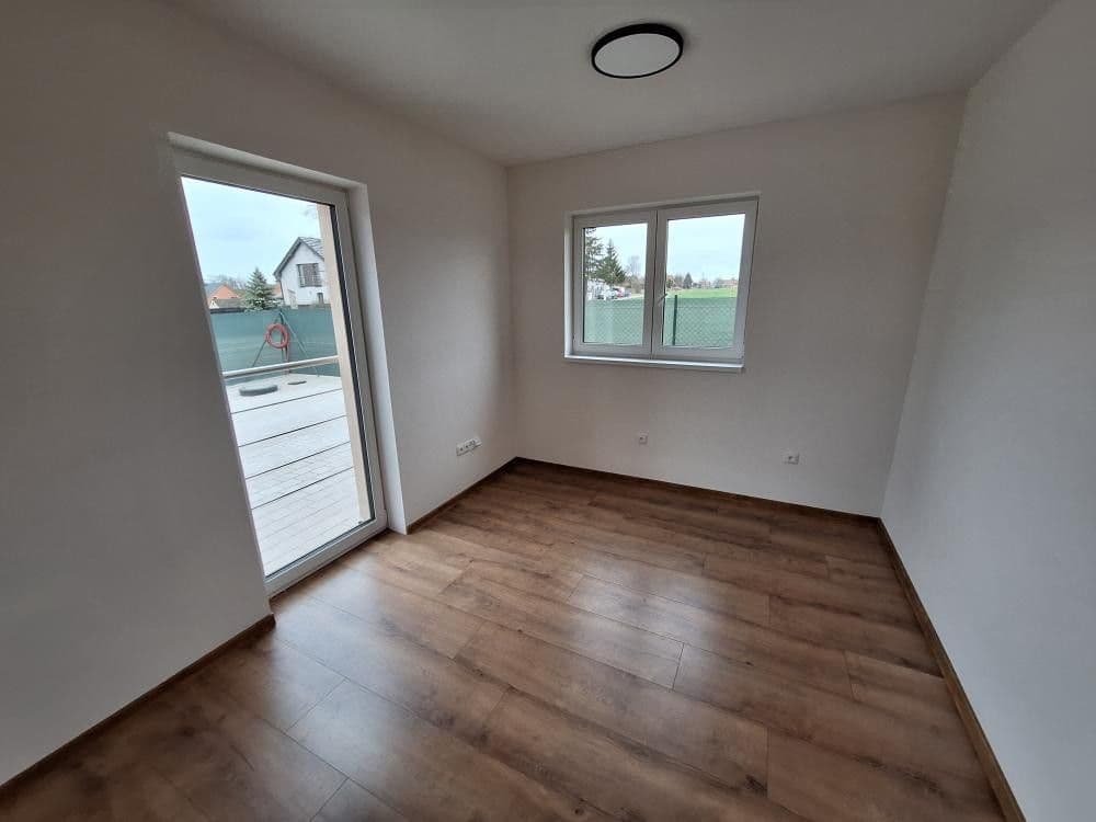 Pronájem bytu 2+kk 50 m², Za Humny, Chyňava, Středočeský kraj Pronájem bytu 2+kk 50 m², Za Humny, Chyňava, Středočeský kraj