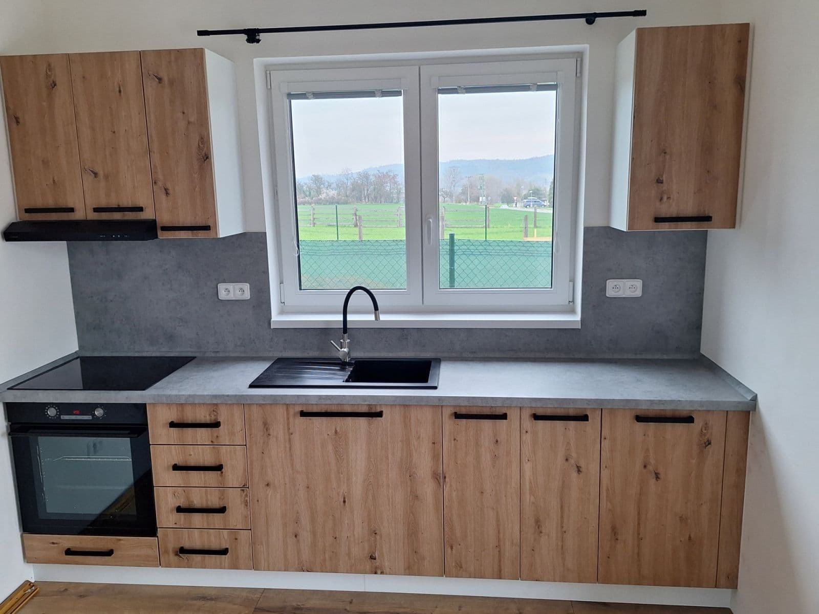 Pronájem bytu 2+kk 50 m², Za Humny, Chyňava, Středočeský kraj Pronájem bytu 2+kk 50 m², Za Humny, Chyňava, Středočeský kraj