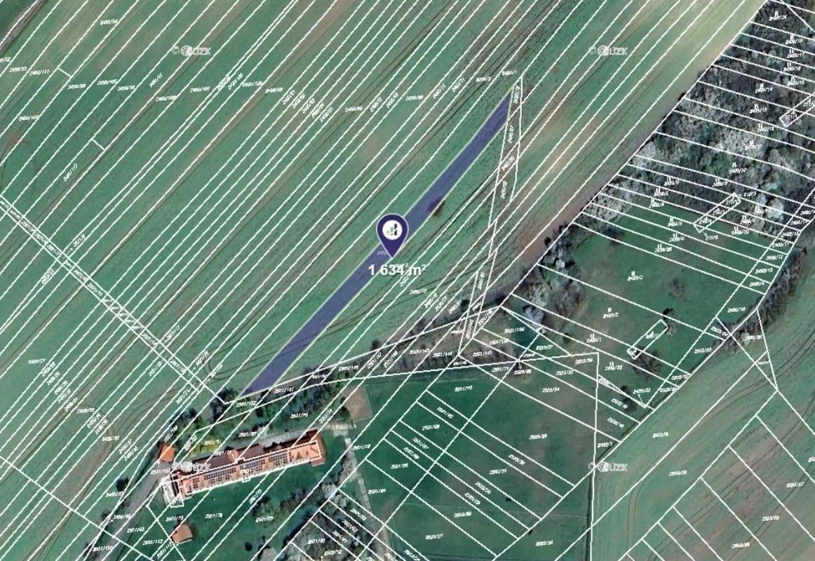 Prodej pozemku 43.527 m², Dobročkovice, Jihomoravský kraj Prodej pozemku 43.527 m², Dobročkovice, Jihomoravský kraj