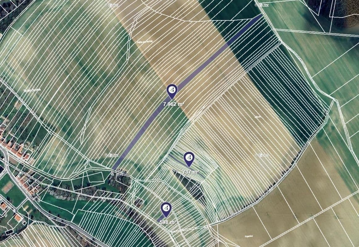 Prodej pozemku 43.527 m², Dobročkovice, Jihomoravský kraj Prodej pozemku 43.527 m², Dobročkovice, Jihomoravský kraj