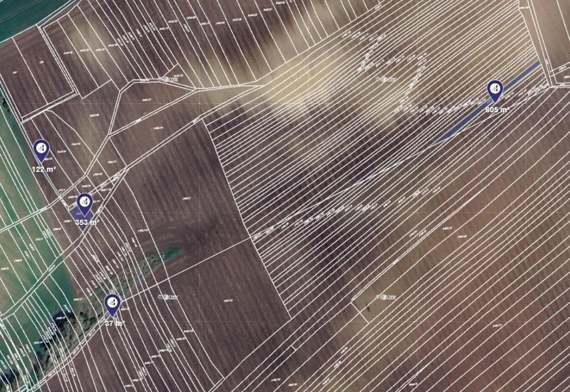 Prodej pozemku 43.527 m², Dobročkovice, Jihomoravský kraj Prodej pozemku 43.527 m², Dobročkovice, Jihomoravský kraj