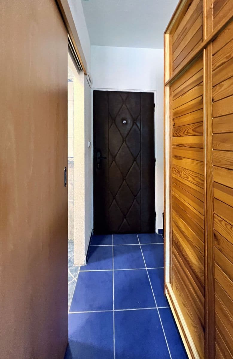 Pronájem bytu 1+1 35 m², Rolavská, Nejdek, Karlovarský kraj Pronájem bytu 1+1 35 m², Rolavská, Nejdek, Karlovarský kraj