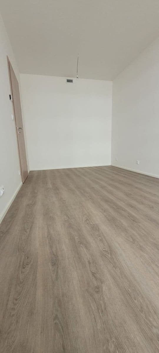 Pronájem bytu 2+kk 56 m², Poděbradská, Praha, Praha Pronájem bytu 2+kk 56 m², Poděbradská, Praha, Praha