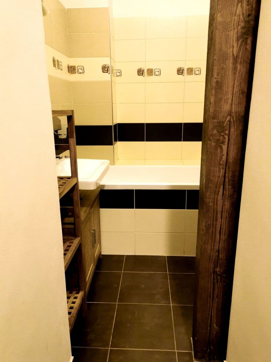 Prodej bytu 1+kk 39 m², Vosmíkových, Praha, Praha Prodej bytu 1+kk 39 m², Vosmíkových, Praha, Praha