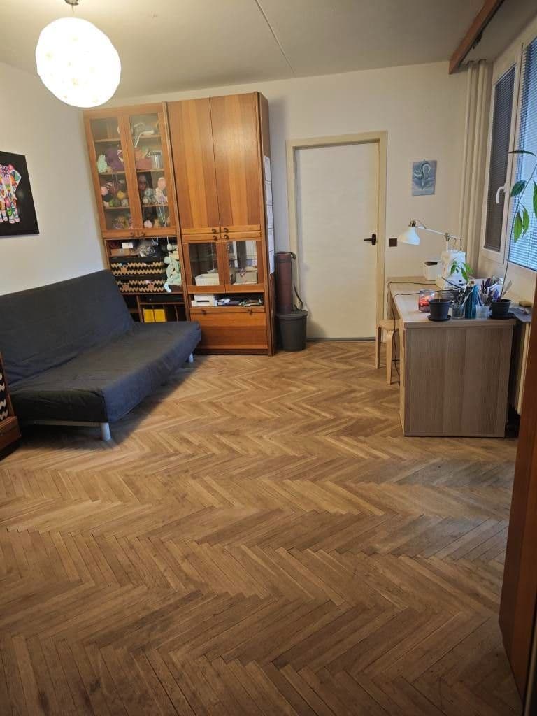 Pronájem bytu 3+1 75 m², Běloruská, Brno, Jihomoravský kraj Pronájem bytu 3+1 75 m², Běloruská, Brno, Jihomoravský kraj
