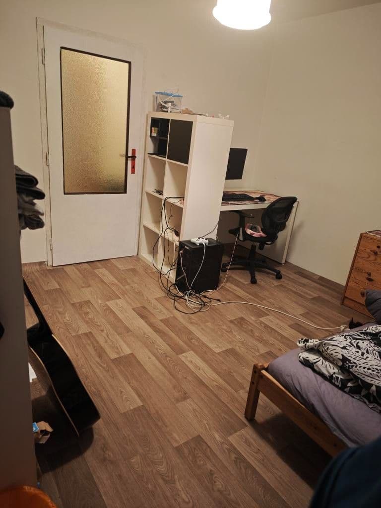 Pronájem bytu 3+1 75 m², Běloruská, Brno, Jihomoravský kraj Pronájem bytu 3+1 75 m², Běloruská, Brno, Jihomoravský kraj