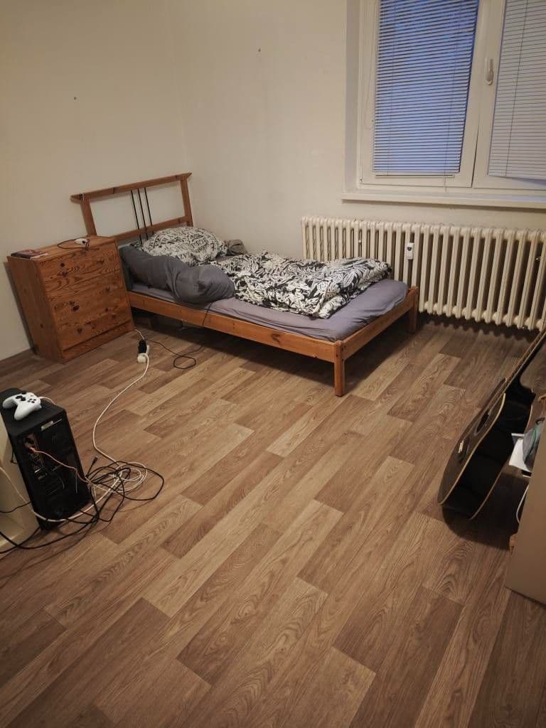 Pronájem bytu 3+1 75 m², Běloruská, Brno, Jihomoravský kraj Pronájem bytu 3+1 75 m², Běloruská, Brno, Jihomoravský kraj