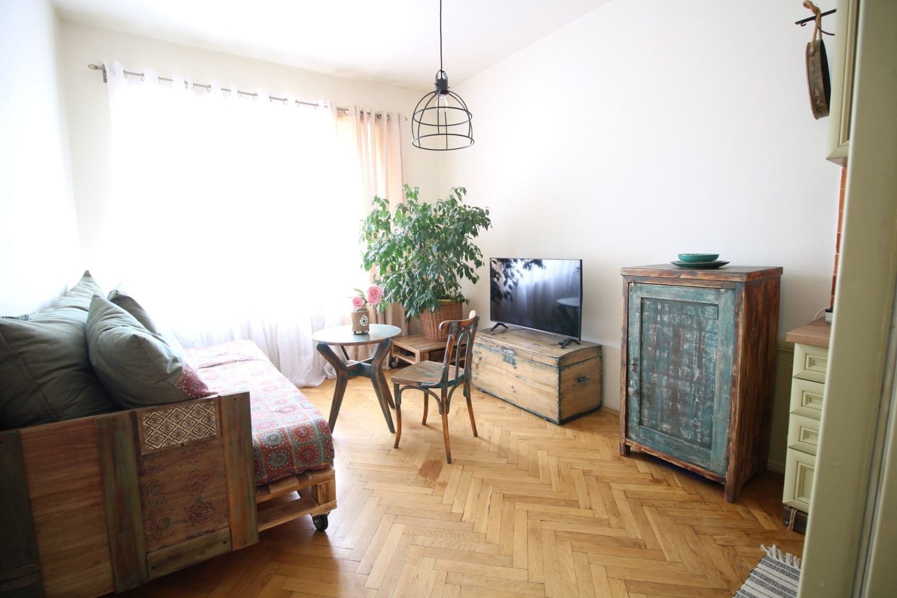 Pronájem bytu 2+kk 36 m², Nádražní, Praha, Praha Pronájem bytu 2+kk 36 m², Nádražní, Praha, Praha