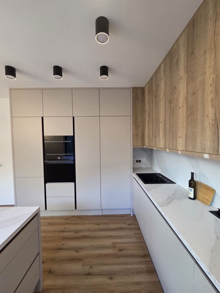 Pronájem bytu 2+kk 63 m², Koněvova, Mladá Boleslav, Středočeský kraj Pronájem bytu 2+kk 63 m², Koněvova, Mladá Boleslav, Středočeský kraj