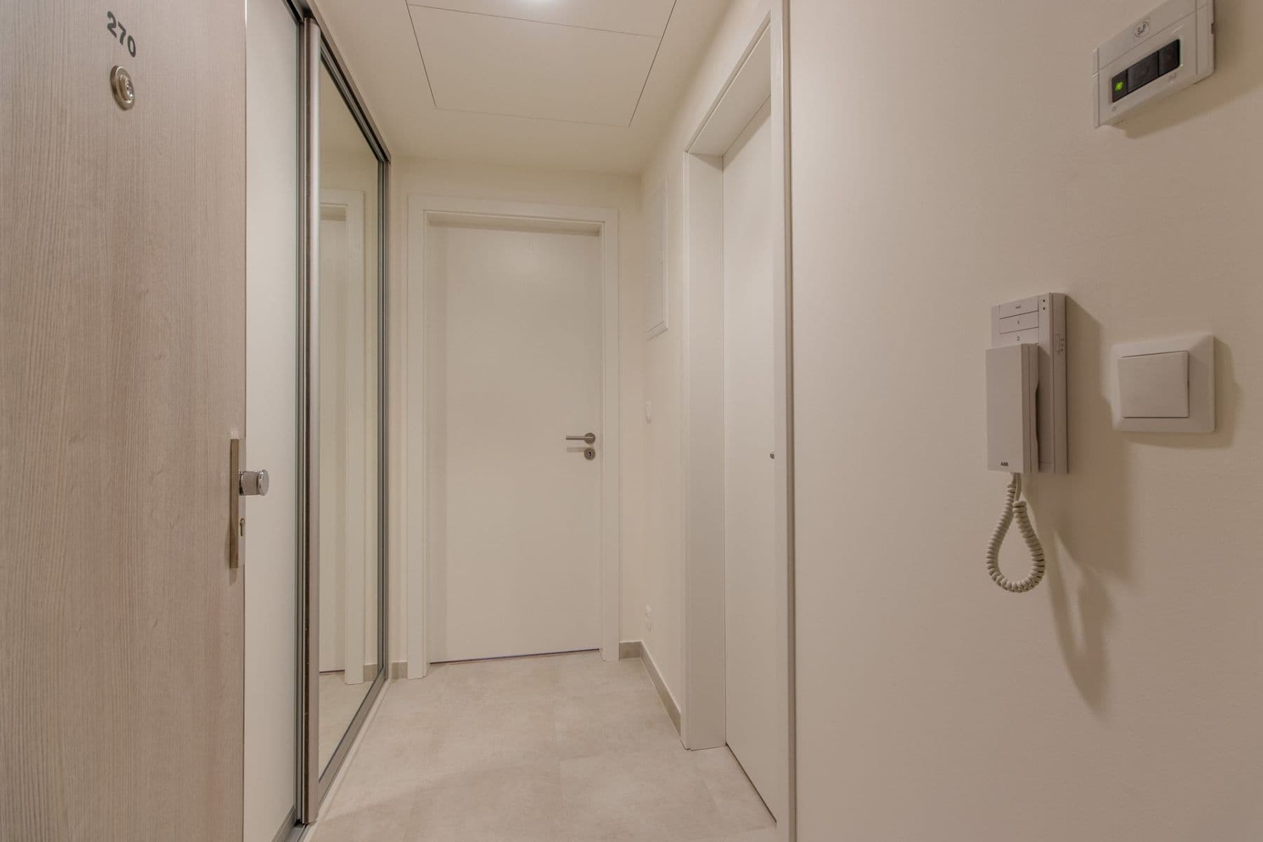 Pronájem bytu 1+kk 32 m², Poděbradská, Praha, Praha Pronájem bytu 1+kk 32 m², Poděbradská, Praha, Praha