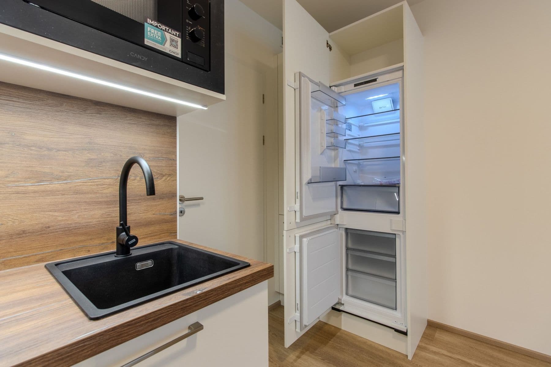Pronájem bytu 1+kk 32 m², Poděbradská, Praha, Praha Pronájem bytu 1+kk 32 m², Poděbradská, Praha, Praha