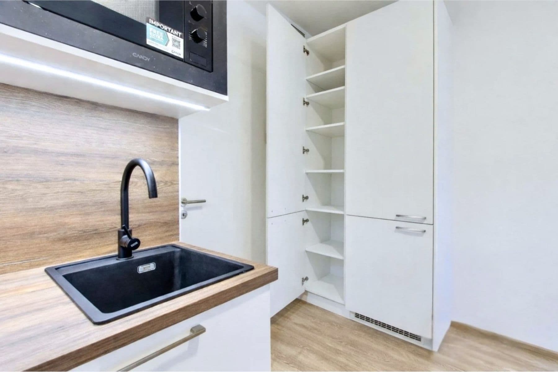 Pronájem bytu 1+kk 32 m², Poděbradská, Praha, Praha Pronájem bytu 1+kk 32 m², Poděbradská, Praha, Praha