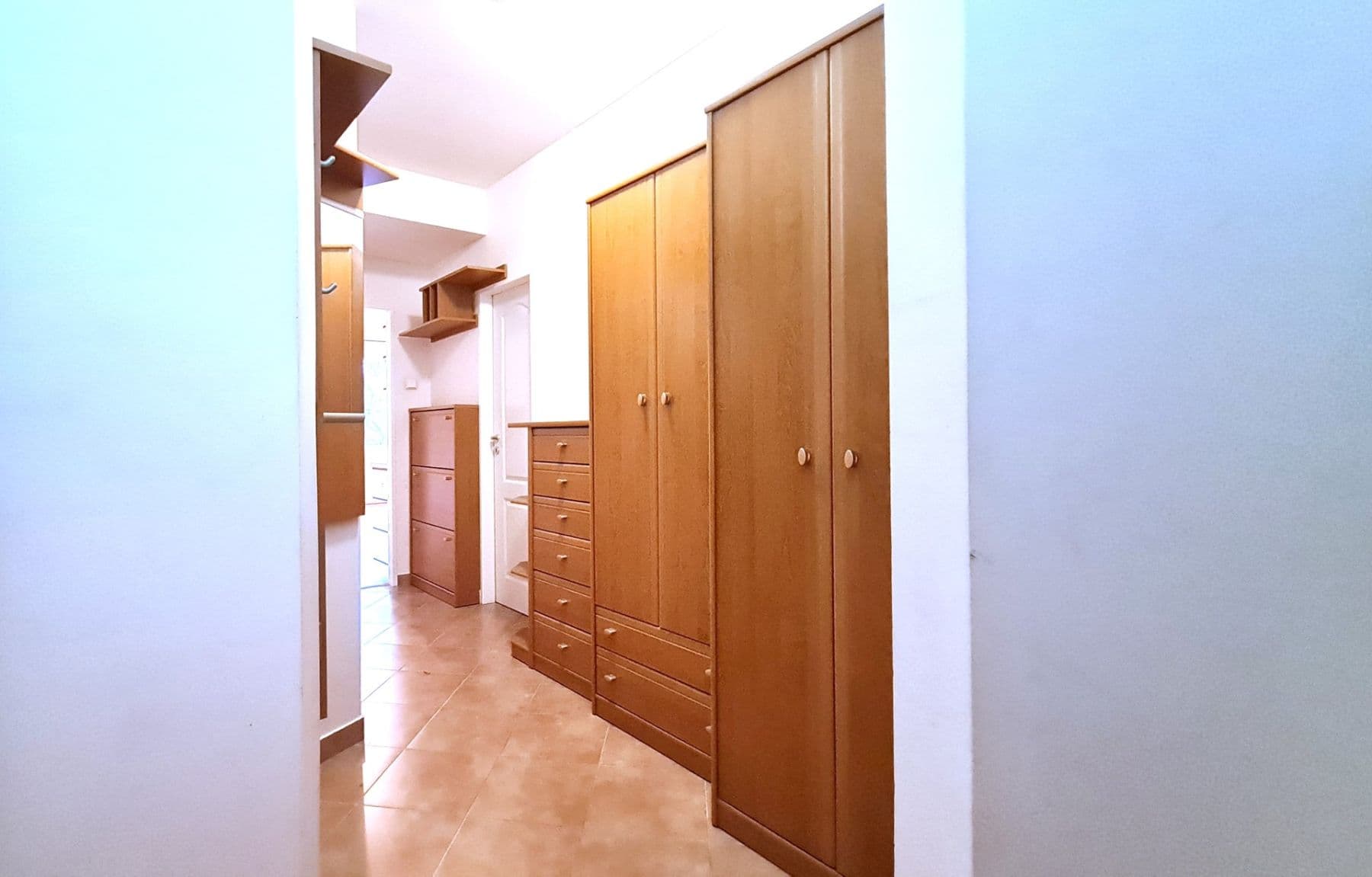 Pronájem bytu 1+kk 34 m², Jeremenkova, Praha, Praha Pronájem bytu 1+kk 34 m², Jeremenkova, Praha, Praha