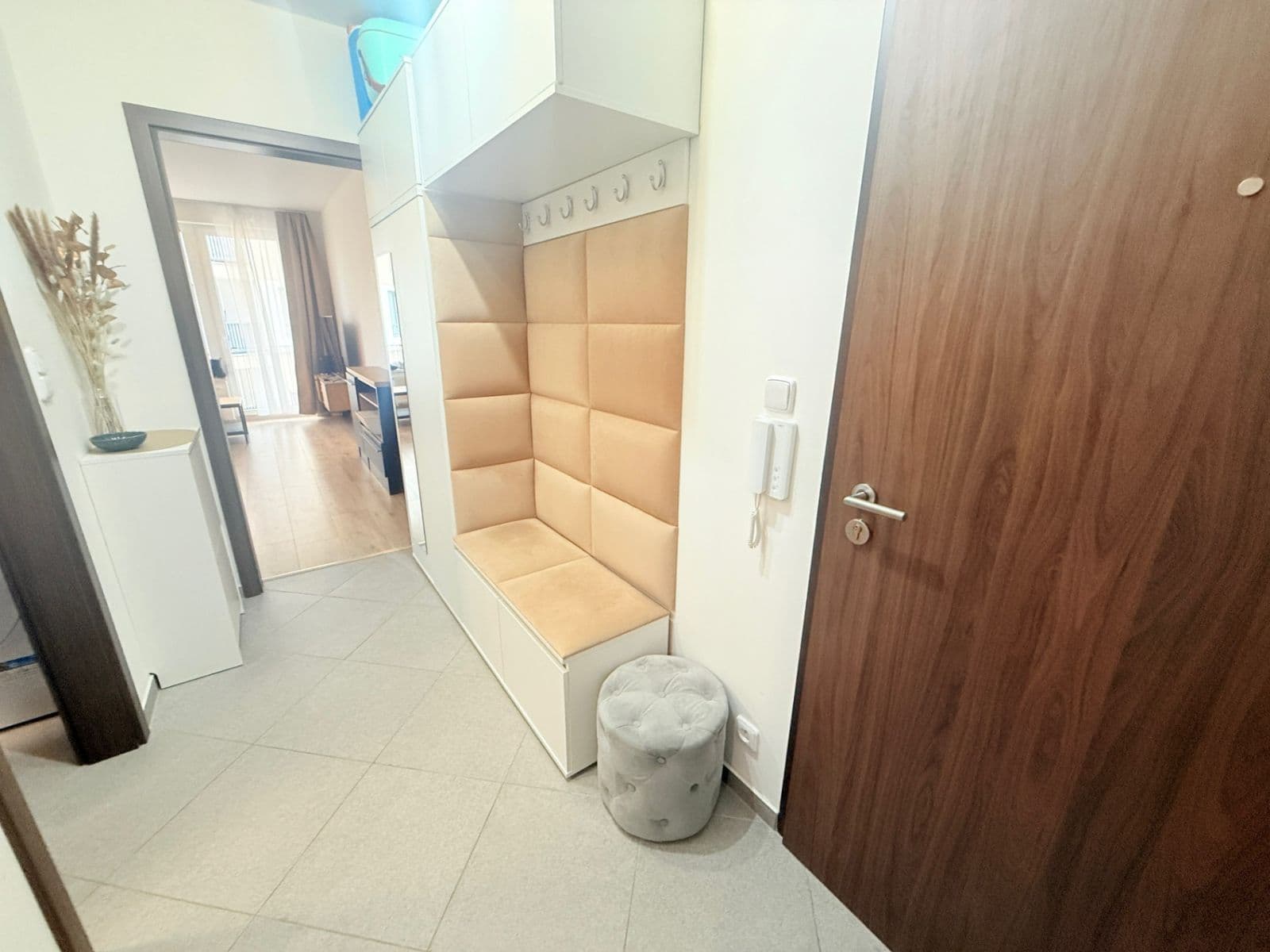 Prodej bytu 2+kk 58 m², Huppnerova, Praha, Praha Prodej bytu 2+kk 58 m², Huppnerova, Praha, Praha