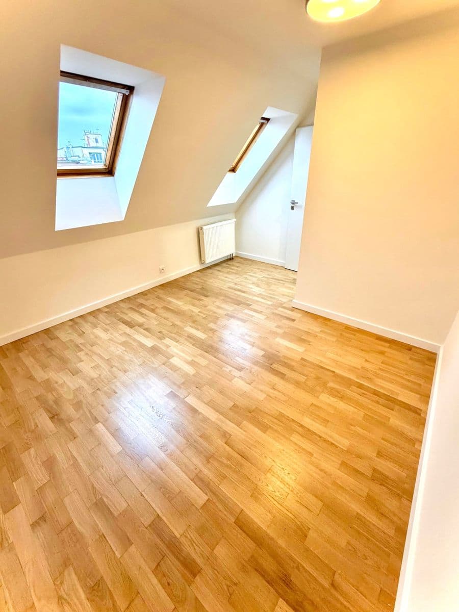 Prodej bytu 3+1 84 m², Lublaňská, Praha, Praha Prodej bytu 3+1 84 m², Lublaňská, Praha, Praha