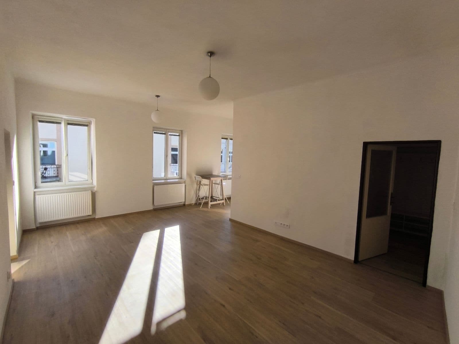 Pronájem bytu 2+kk 60 m², K. Weise, České Budějovice, Jihočeský kraj Pronájem bytu 2+kk 60 m², K. Weise, České Budějovice, Jihočeský kraj