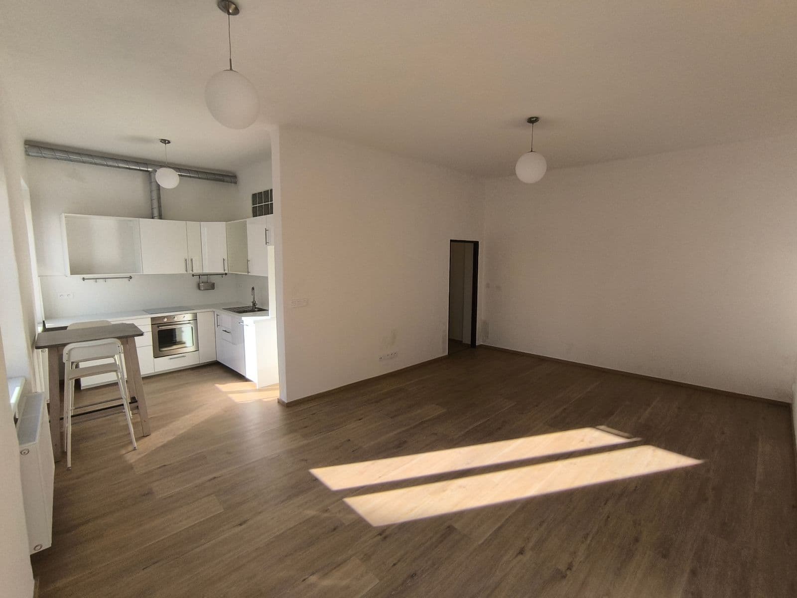 Pronájem bytu 2+kk 60 m², K. Weise, České Budějovice, Jihočeský kraj Pronájem bytu 2+kk 60 m², K. Weise, České Budějovice, Jihočeský kraj