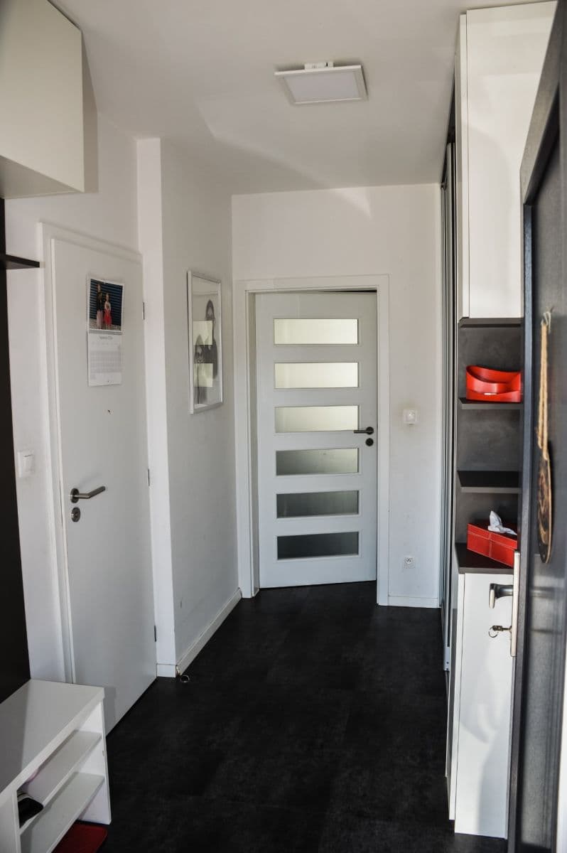 Prodej domu 109 m², pozemek 306 m², Sládkovičova, Miloslavov, Bratislavský kraj Prodej domu 109 m², pozemek 306 m², Sládkovičova, Miloslavov, Bratislavský kraj