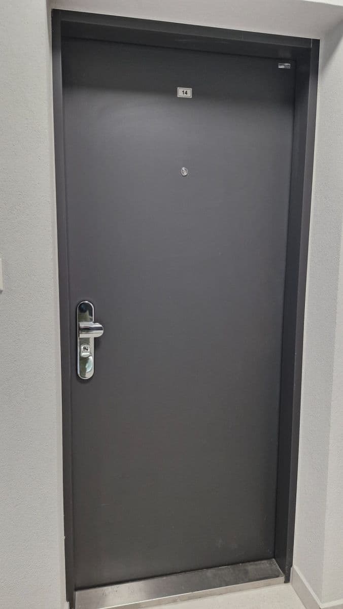 Pronájem bytu 1+kk 30 m², Auerswaldova, Brno, Jihomoravský kraj Pronájem bytu 1+kk 30 m², Auerswaldova, Brno, Jihomoravský kraj